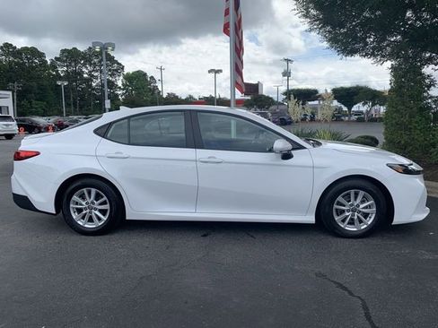 Certified 2025 Toyota Camry LE FWD image 9