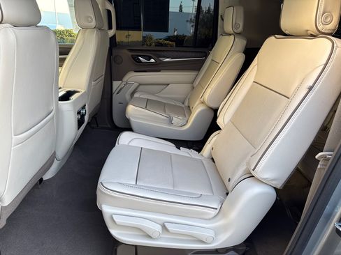 Certified 2023 GMC Yukon XL Denali RWD image 29