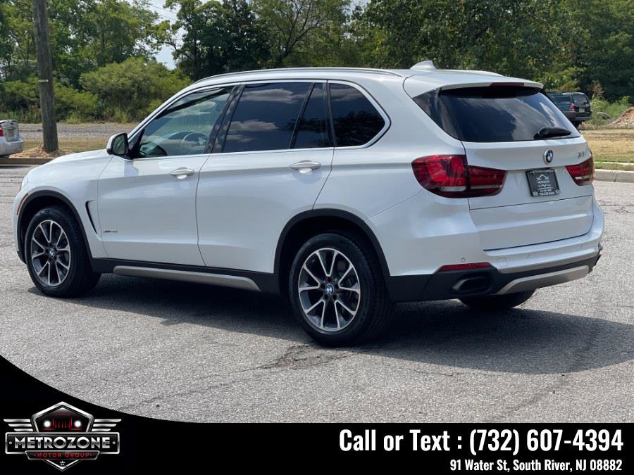 Used 2017 BMW X5 xDrive50i w/ Executive Package AWD/4WD image 6