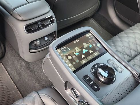 New 2026 Genesis G90 3.5T Prestige image 23