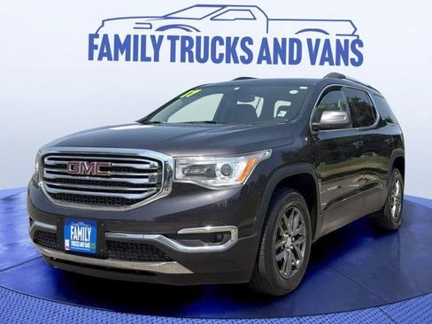 Used 2017 GMC Acadia SLT image 1