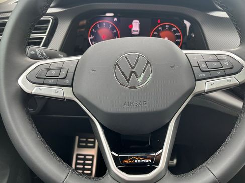 New 2026 Volkswagen Atlas Peak Edition AWD/4WD image 19
