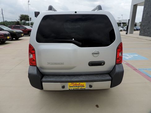 Used 2015 Nissan Xterra S w/ Value Package RWD image 6