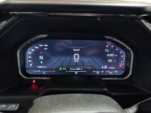 Used 2024 GMC Sierra 3500 AT4 w/ Technology Package image 9