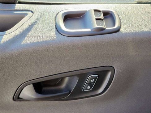 Used 2023 Ford E-Transit Medium Roof w/ Interior Upgrade Package image 30