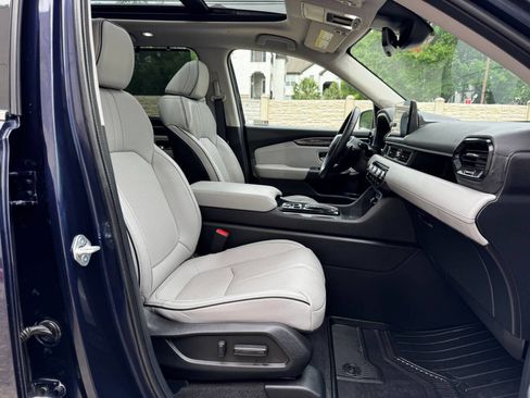 Used 2023 Honda Pilot Elite image 25