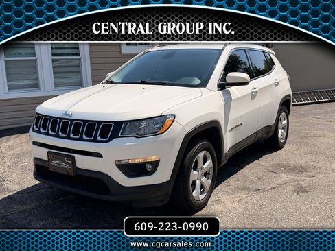 Used 2020 Jeep Compass Latitude w/ Cold Weather Group AWD/4WD image 1