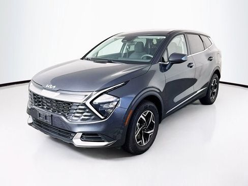 Used 2023 Kia Sportage LX AWD/4WD image 1