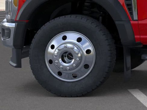 New 2026 Ford F450 XLT w/ XLT Value Package image 19