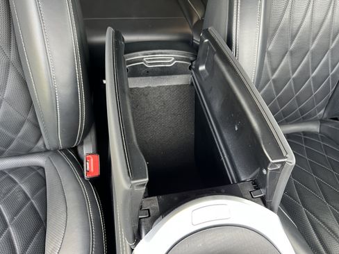Used 2022 Mercedes-Benz G 550 image 27