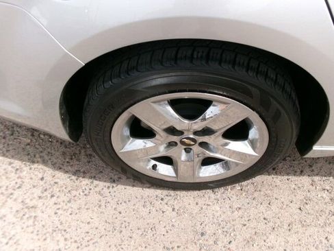Used 2010 Chevrolet Malibu LT w/ Power Convenience Package FWD image 20