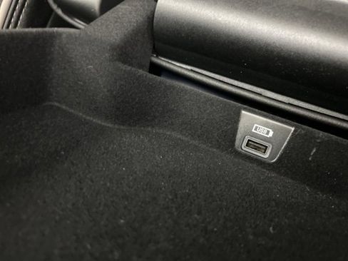 Used 2022 RAM 1500 Laramie image 24