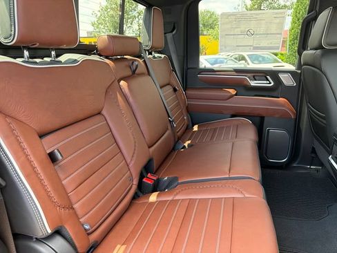 New 2026 GMC Sierra 2500 Denali Ultimate AWD/4WD image 23