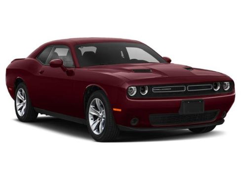 Certified 2019 Dodge Challenger SXT w/ Blacktop Package image 6