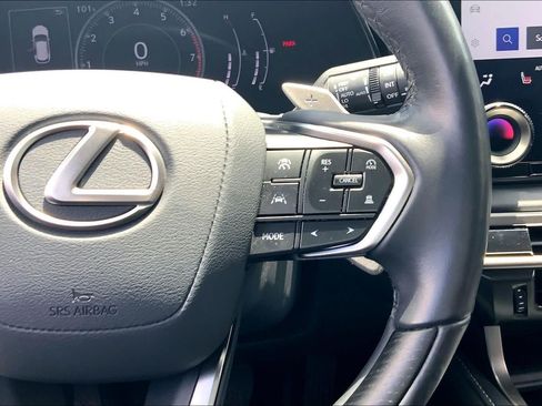 Used 2024 Lexus RX 350 Premium w/ Accessory Package (Z1) FWD image 24