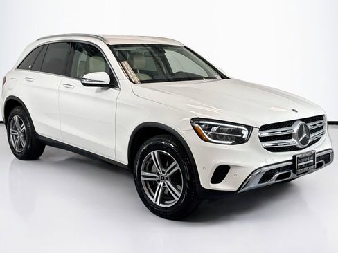 Used 2021 Mercedes-Benz GLC 300 image 3