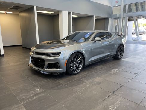 Used 2023 Chevrolet Camaro ZL1 RWD image 8
