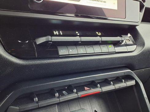 Used 2025 Toyota Tundra SR image 10