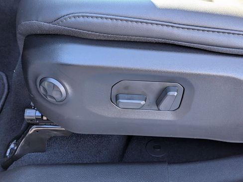 New 2026 Jeep Wrangler Unlimited Rubicon image 13