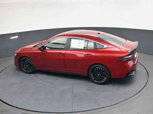 Certified 2026 Nissan Sentra SR w/ Floor Mat Package FWD image 35