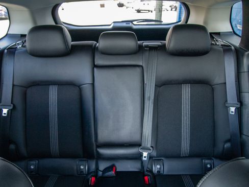 Used 2025 MAZDA CX-50 AWD 2.5 S w/ Preferred Package image 25