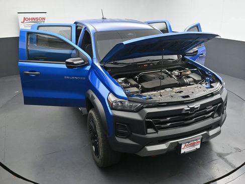 Used 2023 Chevrolet Colorado Trail Boss w/ LPO, Skid Plate Package AWD/4WD image 25