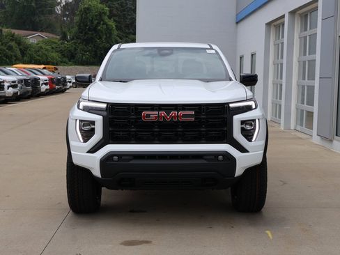 New 2025 GMC Canyon Elevation w/ Convenience Package image 5