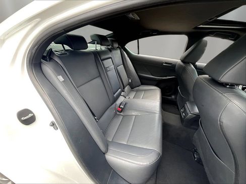 Used 2024 Lexus IS 300 w/ Premium Package RWD image 26