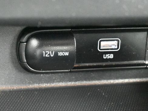 Used 2024 Kia Seltos LX AWD/4WD image 29