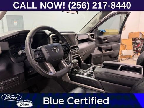 Used 2022 Toyota Tundra SR5 w/ Convenience Package image 9