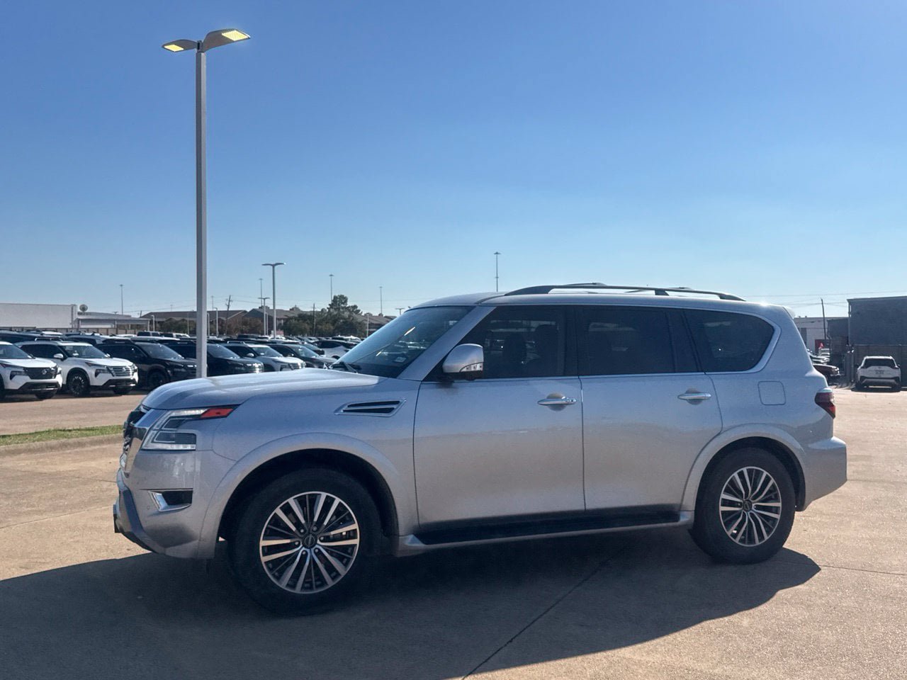 Certified 2023 Nissan Armada SL w/ Captain's Chairs Package AWD/4WD image 14
