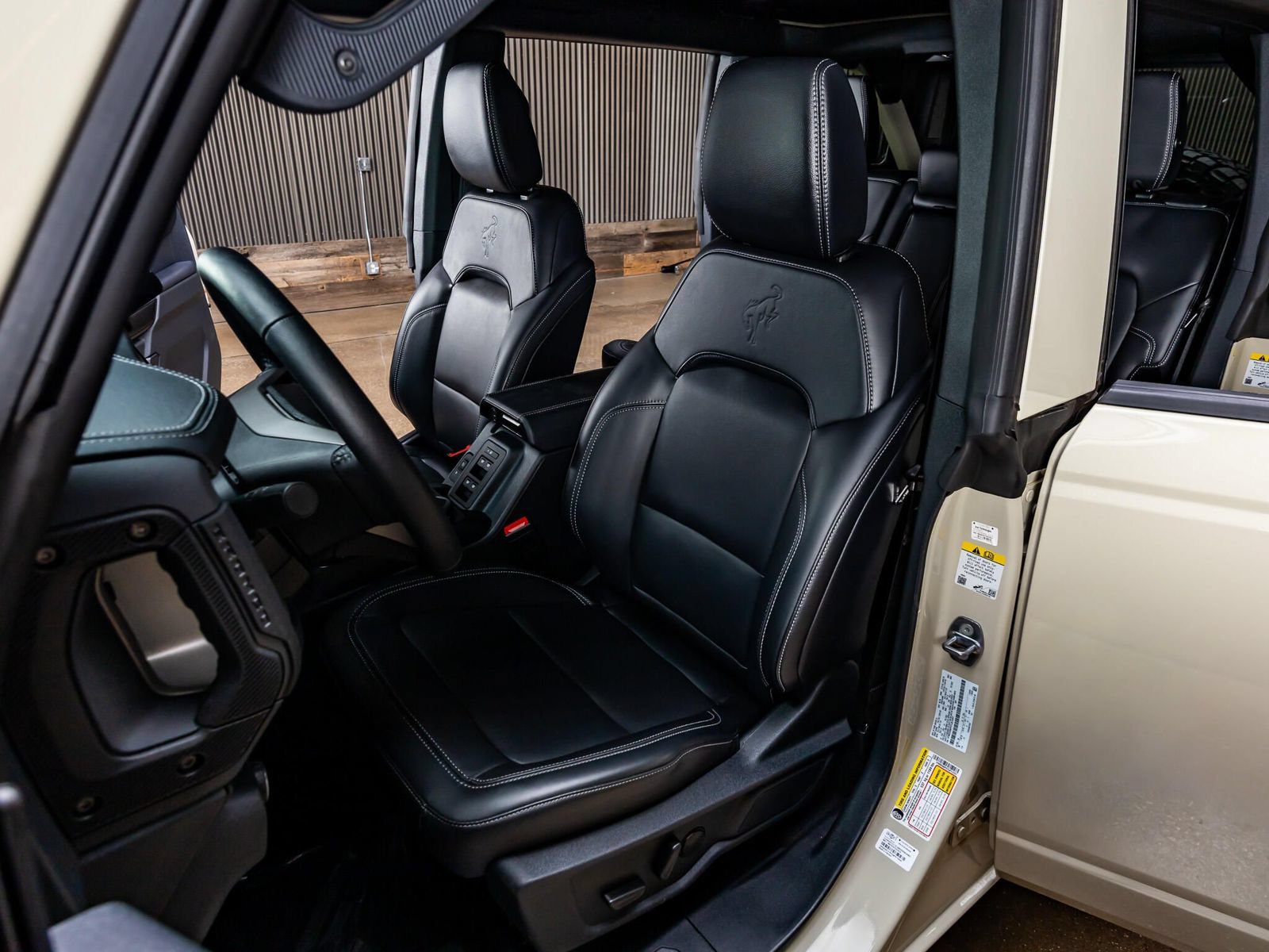 Used 2026 Ford Bronco Outer Banks AWD/4WD image 26