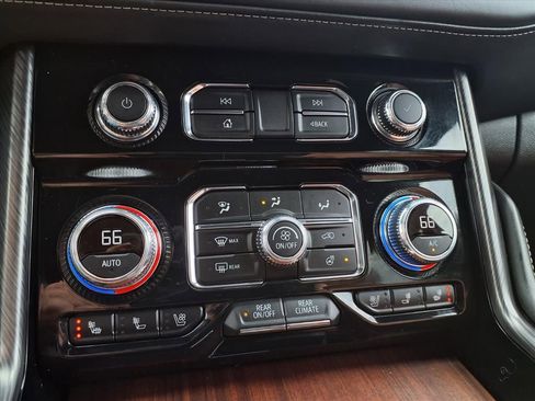 Certified 2024 GMC Yukon XL Denali Ultimate image 11