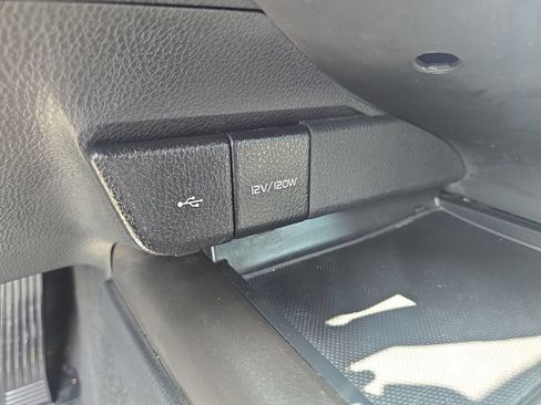 Used 2024 Toyota Camry SE FWD image 21