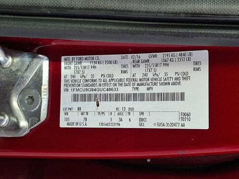 Used 2016 Ford Escape SE w/ Equipment Group 201A image 26