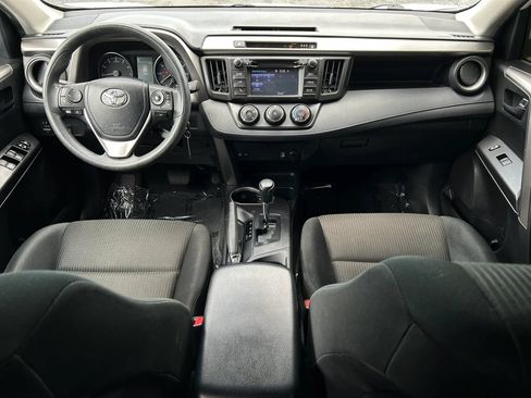 Used 2017 Toyota RAV4 LE w/ All Weather Liner Package AWD/4WD image 19