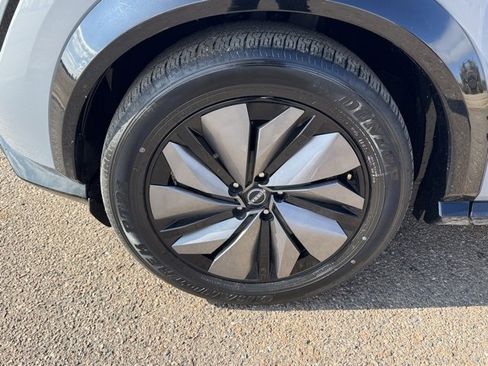 Used 2023 Nissan Ariya FWD image 8