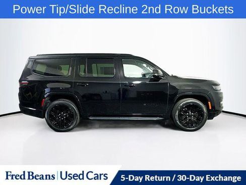 Certified 2023 Jeep Wagoneer Series II AWD/4WD image 11