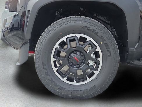 New 2026 Toyota Tacoma TRD Off-Road AWD/4WD image 9