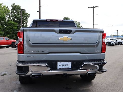 Used 2025 Chevrolet Silverado 1500 LTZ w/ LTZ Premium Package AWD/4WD image 6