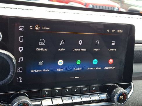 Used 2026 Chevrolet Colorado Trail Boss AWD/4WD image 27