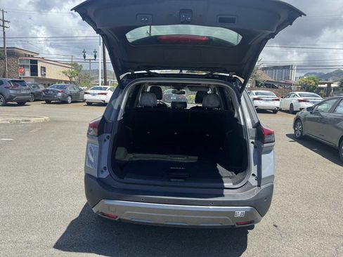 Used 2022 Nissan Rogue SL image 11