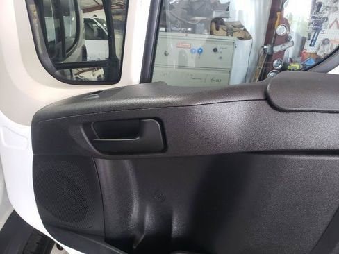 Used 2018 RAM ProMaster 3500 w/ Interior Convenience Group FWD image 21