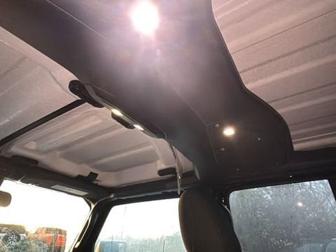 Used 2025 Jeep Wrangler Unlimited Rubicon 4xe w/ Safety Group image 10