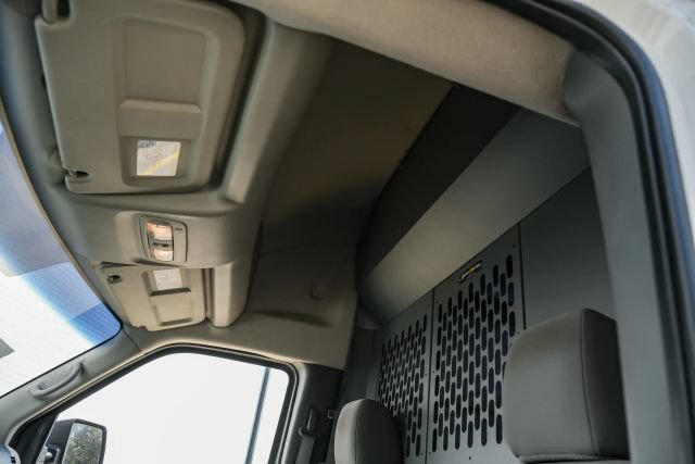 Used 2017 Nissan NV 3500 SL w/ Technology Package RWD image 27