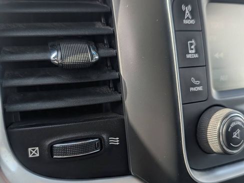 Used 2013 RAM 1500 Classic SLT w/ Premium Display Pkg AWD/4WD image 28