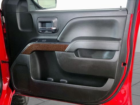 Used 2018 GMC Sierra 1500 SLE w/ SLE Value Package AWD/4WD image 22