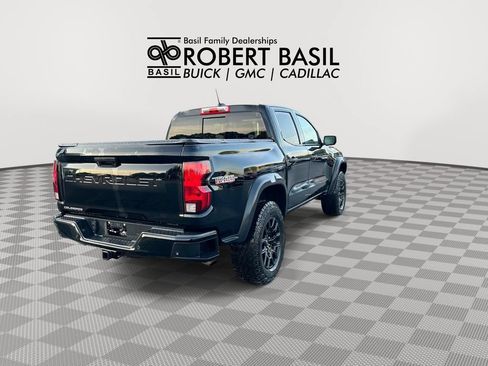Used 2023 Chevrolet Colorado Trail Boss AWD/4WD image 8