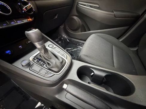 Certified 2023 Hyundai Kona SEL AWD/4WD image 22