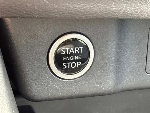 Certified 2023 Nissan Rogue SV image 16